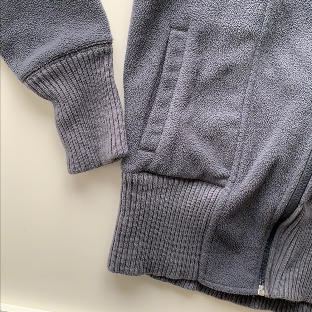 GAP zip up - Picture 2 of 7